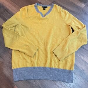 Yellow sweater